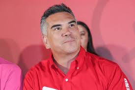 23 priistas poblanos rechazan reelección de Alito Moreno