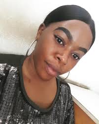 Vickie Wine's Instagram, Twitter & Facebook