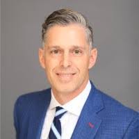 Andrew Reinders's Instagram, Twitter & Facebook