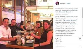 Kita semua sudah ketahui yang suatu ketika dahulu neelofa dan dato' hans isaac merupakan pasangan kekasih yang sangat. Datuk Hans Isaac Dan Neelofa Keluar Bersama