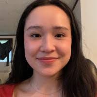 Emily Titcomb's Instagram, Twitter & Facebook