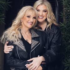 04.05 is the official day, but to me it's your birthday month. To my  precious mother, my mama lo, my fife, my first home. You radiate a joy that  I can never