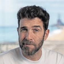 Walter Alonso's Instagram, Twitter & Facebook