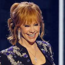 Reba McEntire Honor Victims of Oklahoma City Bombing by Planting Special  Survivor Tree