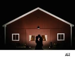 Connecticut boasts a variety of venues fit for a dream wedding. Ct Wedding Photographers