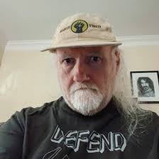 I have reached old lady status (also me making fun of the duck face thing.)  Therefore this incredible photo is titled "Old Lady Duck Face." 🙄🤪🤣🤣🤣