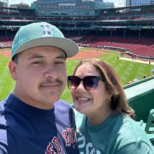 What are good food recommendations at Miller Stadium in Milwaukee?