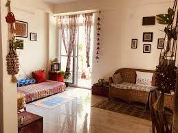 Pin By Andrea Katonova On Setdesign For Film Indian Apartment Decor Indian Room Decor Indian Bedroom Decor