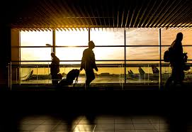 Namun teori cara mendapatkan harga murah tiket pesawat ini biasanya tidak akan berlaku bila anda membeli tiket di saat musim liburan atau peak season seperti hari raya idul fitri, natal, maupun tahun baru. Tips Nak Beli Harga Tiket Flight Murah Sebelum Travel