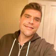 Hi-Fructose Magazine updated their status.