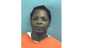 Va. woman gets 10 years for stealing inmate identities