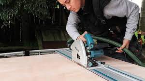 Circular saws are designed for straight cuts and are therefore easy to use. How To Use A Track Saw Freshhandyman