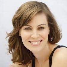 Jan played by laurel coppock from the toyota commercials kept catching my eye in that tiny black skirt and the why she moves her legs such a total babe. Laurel Coppock Bio Affair Married Husband Net Worth Ethnicity Salary Age Nationality Height Actress Director
