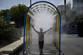 Weather forecasts are predicting wind extreme gusts approaching 100km/h in the united energy network area, with the worst of the weather expected to hit overnight wednesday and into thursday Power Outages As Australia Swelters Through Extreme Temperatures News Emirates24 7