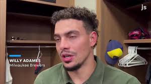 Willy Adames collects four hits including two HRs in rout of the Braves