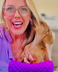 Stacy Larson's Instagram, Twitter & Facebook