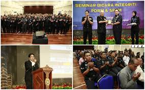 Perkataan money laundering adalah berkait ketahui apa itu pengubahan wang haram dan peranan penguatkuasa kpdnkk dalam menangani polis masih menjalankan siasatan berhubung pembabitan ahli politik dalam kes pengubahan wang. Sprm