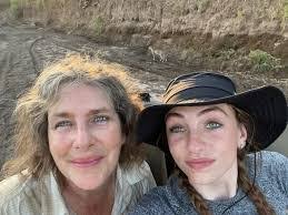 Mary Sita's Instagram, Twitter & Facebook