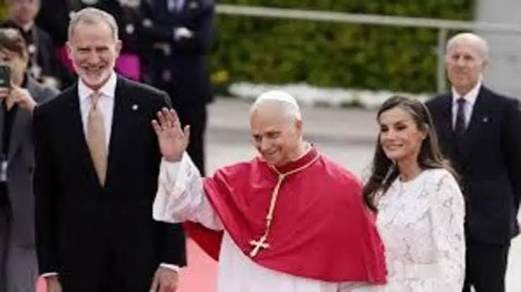Le�n XIV pis� suelo espa�ol por primera vez como Papa e inici� una hist�rica visita apost�lica - Gente de Salta