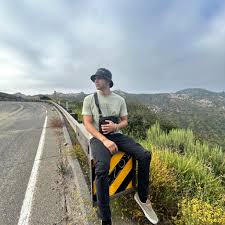 Profile for Andrew Win