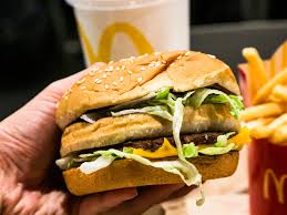 Menu include charbroiled beef and turkey burgers. Mcdonald S Vs Carl S Jr Comparison Why Is One More Famous