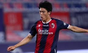 How old is takehiro tomiyasu? Warkii Com Latest Tech News Mobile Technology News Arsenal Oo Tottenham Kula Tartameysa Daafaca Bologna Takehiro Tomiyasu