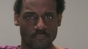 Suspected mall thieves tased, arrested after crash