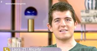 Paco, el invitado que busca una chica «virgen, de ojos azules… ¡y para  tener ocho hijos!»