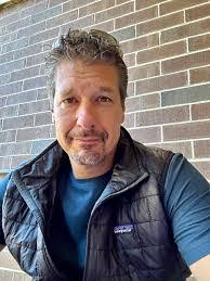 David Robidoux's Instagram, Twitter & Facebook