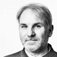 Annette Gee's Instagram, Twitter & Facebook