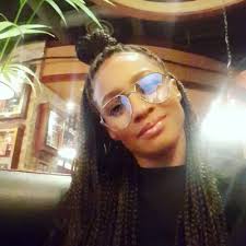 Ebony Bain (@msebonybain)