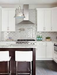 Image Result For White Shaker Cabinets With Light Gray Backsplash Kitchen Backsplash Designs Kitchen Design Kitchen Remodel