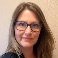 Amy Sines's Instagram, Twitter & Facebook