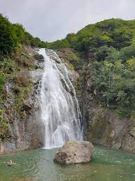 Çılgın fotoğrafçıdan putin'e, türkiye'deki şelalelerin buzlu sularına girme daveti. Agaran Selalesi Picture Of Agaran Selalesi Cayeli Tripadvisor