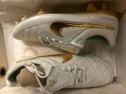 Ad Ebay Link Nike Tiempo Legend V R10 Ronaldinho Touch Of Gold Limited Edition Size 9 Soccer Shoes Nike Sport Shoes