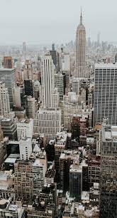 I Look Out The Window And I See The Lights And The Skyline And The People On The Street Rushing Around Lookin New York Wallpaper York Wallpaper City Aesthetic