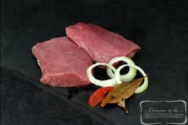 Les viandes de gibier sont toutes les parties des espèces précédemment définies susceptibles d'être livrées au public en vue de la consommation. Achat Gibier En Ligne Comme A La Boucherie