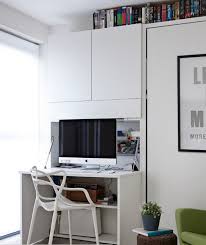 Hängende sekretäre mit stabilen schanieren und einer festen front klappe eignen sich wunderbar als. Arbeitsplatz Und Drucker Im Wohnzimmer Verstecken Ideen