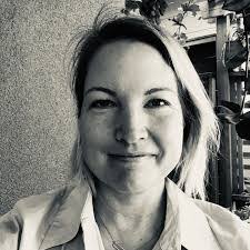 Samantha Simonton's Instagram, Twitter & Facebook