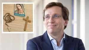 El falso embarazo de Violeta, el indecente cartucho con el que  Supervivientes ha jugado