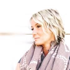 Amy Matheson's Instagram, Twitter & Facebook