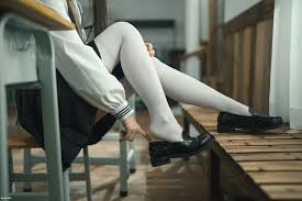 原版无水印首发》秀人网软情高颜值大美女大尺度三[70P-1.9GB] | 精选Porn