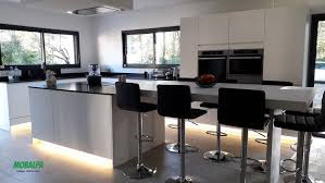 Check spelling or type a new query. L Elegance Des Cuisines Mobalpa Le Sarment