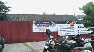 Ganti background kartu sesuai keinginan. Rencana Dan Peralihan Penggunaan E Money Pada Sistem Parkir Universitas Indraprasta Pgri Lpm Progress