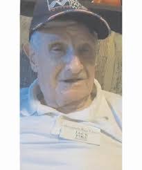 Thea Clark's Instagram, Twitter & Facebook