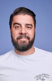 Ben Hurley's Instagram, Twitter & Facebook