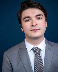 Starting the year off right with some awesome headshots courtesy of  @headshotsandpasta 🍝 Cheers to 2025!