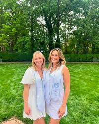 To close out our last #WHYKD Wednesday of the school year, we are hearing  from the one and only senior @annabeldwyer_ 🎤🙃 Annabel is from Austin,  TX, and is majoring in Public