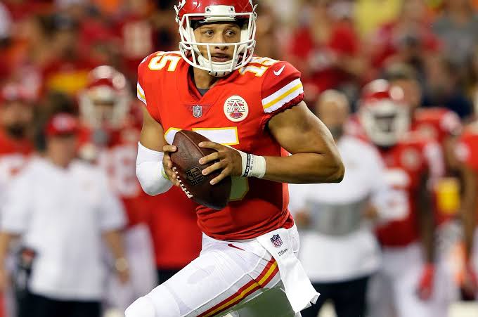Patrick Mahomes to make his 1st start for Chiefs in Week 17 vs. Broncos |  SB Nation