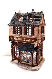 Maison Miniature Vintage Pour Village De Noel Miniature Magasin De Jouet En 1900 Avec Vitrine Decoree Et Ecl Maison De Noel Magasin De Jouet Village De Noel
